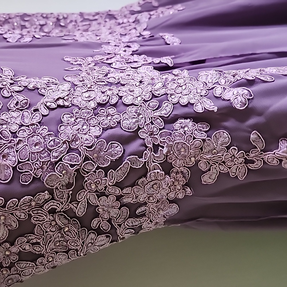 Decode 1.8 Mauve Maxi Evening Gown 💜 - Picture 14 of 17